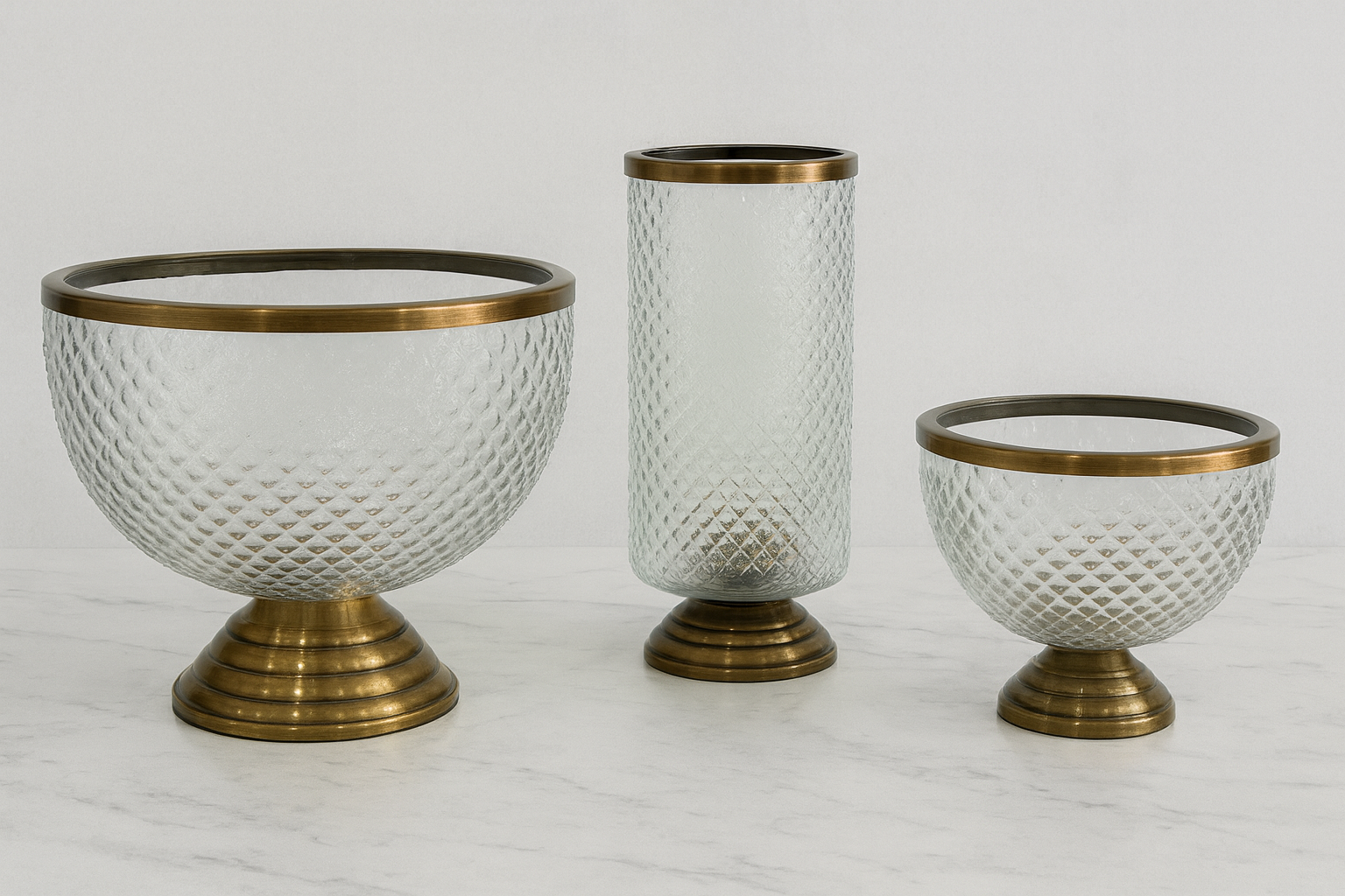 Diamond textured glass vase with gold pedestal modern decor Gold base glass vase luxury wedding centerpiece Textured glass vase set with gold accents for event decor