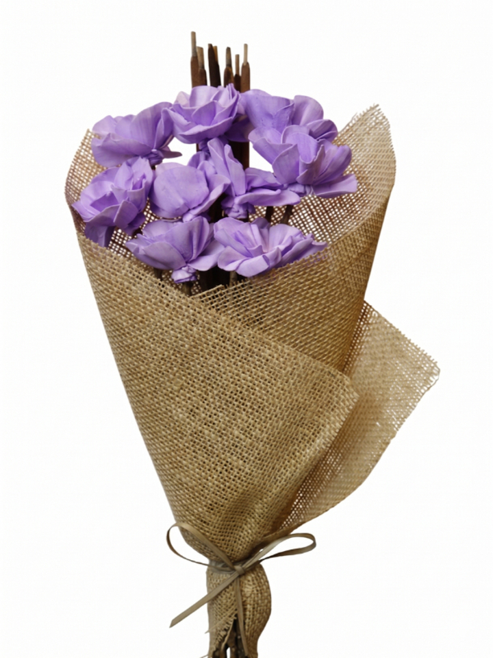 lavender hydrangea with cattails